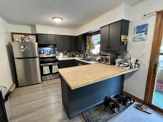 169 Mountain View Ave, Lyndon, VT 05851