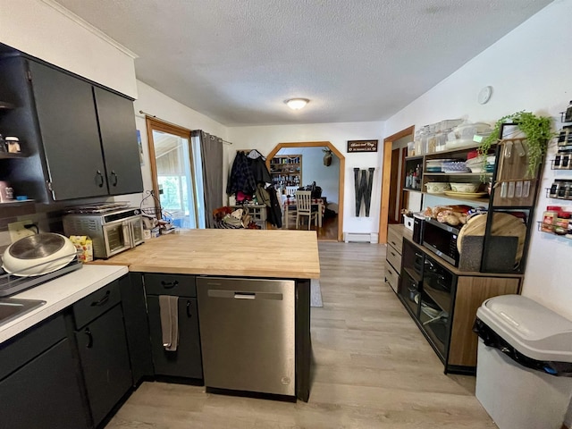 169 Mountain View Ave, Lyndon, VT 05851