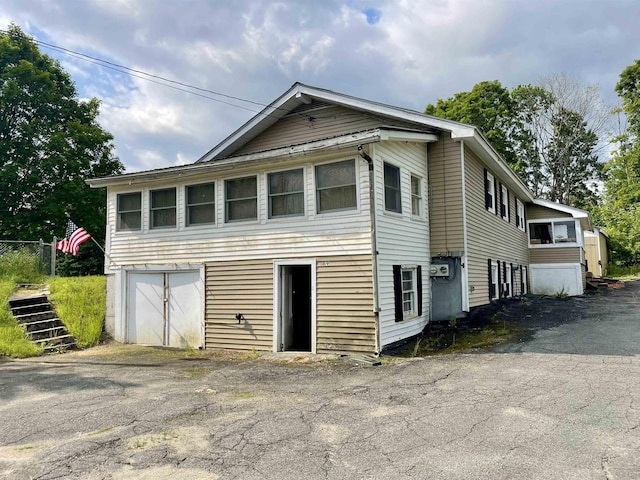 169 Mountain View Ave, Lyndon, VT 05851