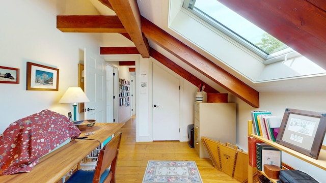 1074 N Hollow Rd, Rochester, VT 05767 - entrance foyer featuring a skylight and light wood-type flooring