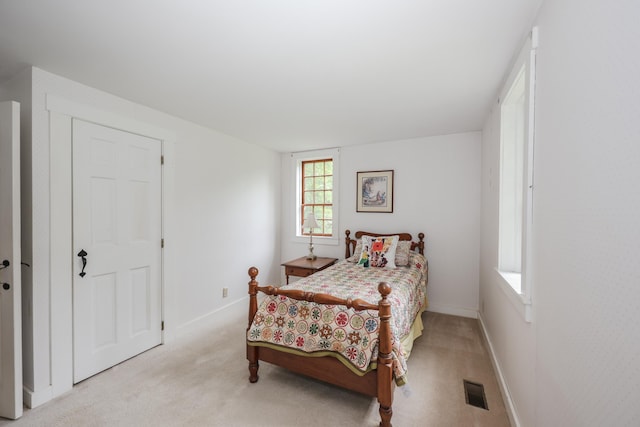 1448 Bound Tree Rd, Hopkinton, NH 03229 - bedroom featuring light carpet and baseboards