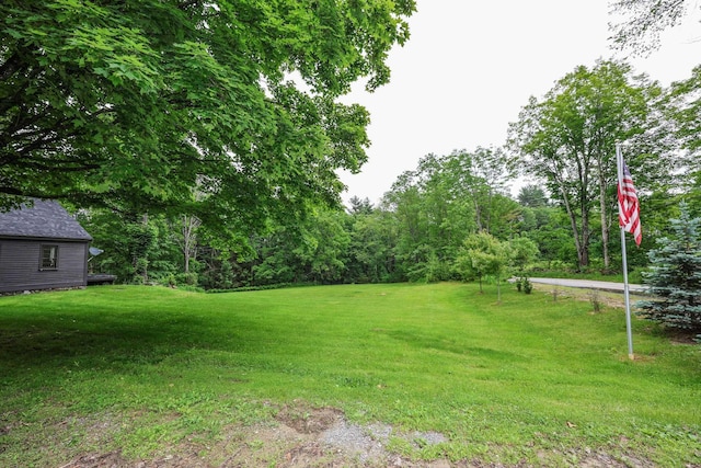 1448 Bound Tree Rd, Hopkinton, NH 03229 - view of green lawn