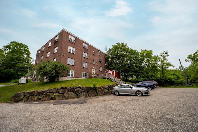 30 Beech St Unit 4B, Bristol, NH 03222 - view of property with uncovered parking