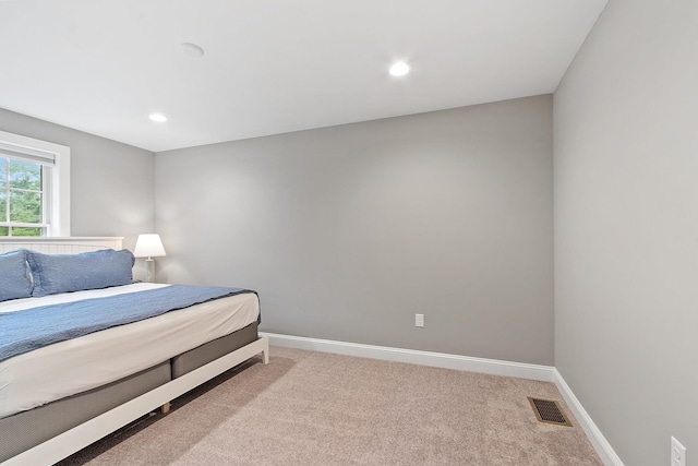 7A Terraceview Dr, Hudson, NH 03051 - bedroom featuring light colored carpet and recessed lighting