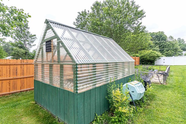 71/2 Olesen Rd, Derry, NH 03038 - view of outdoor structure featuring a fenced backyard