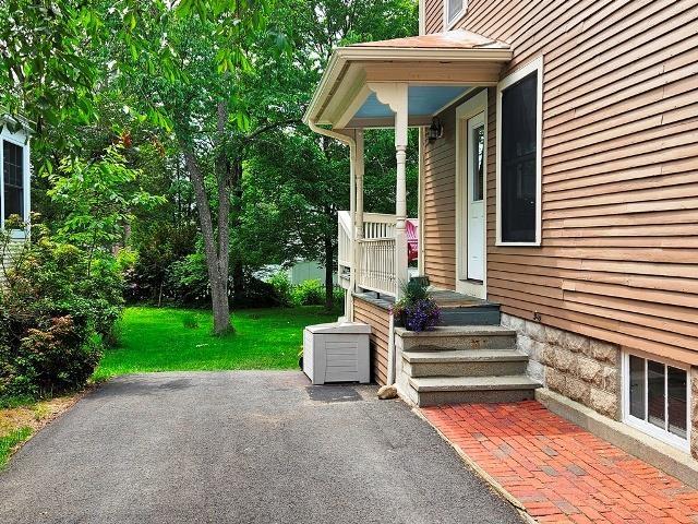 93 S Lincoln St, Keene, NH 03431 - view of patio