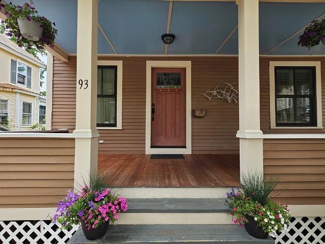93 S Lincoln St, Keene, NH 03431 - doorway to property with covered porch