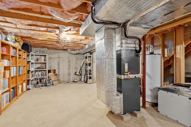 127 Hampton Mdws, Hampton, NH 03842 - unfinished below grade area with water heater
