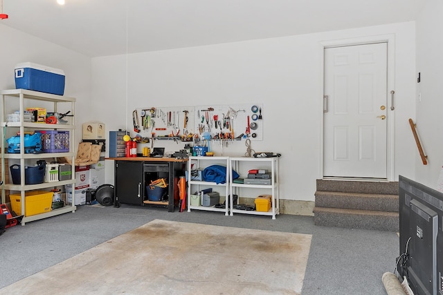 127 Hampton Mdws, Hampton, NH 03842 - view of garage