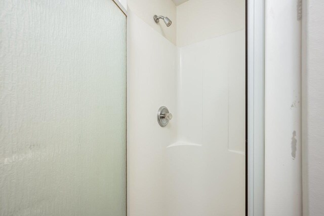 8 Woodridge Rd, Durham, NH 03824 - bathroom view of a stall shower