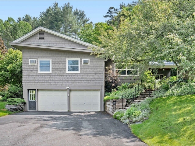 70 Overlook Dr, Northfield, VT 05663