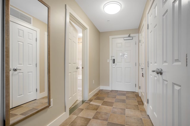 517-519 Jackson Gore Rd Unit 517-519Qtr I, Ludlow, VT 05149 - foyer entrance featuring baseboards