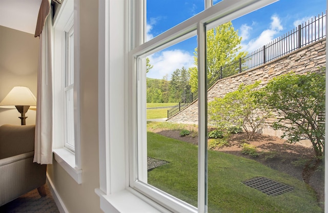 517-519 Jackson Gore Rd Unit 517-519Qtr I, Ludlow, VT 05149 - view of sunroom / solarium