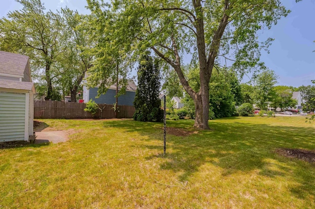 10 Eastern Ave, Rochester, NH 03867 - view of yard