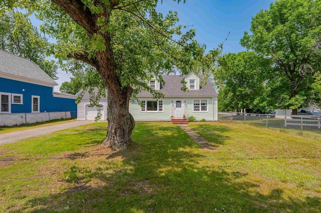 10 Eastern Ave, Rochester, NH 03867 - view of front of property with dirt driveway and an attached garage