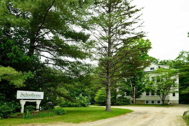 45 Kancamagus Hwy Unit 2, Woodstock, NH 03262 - view of home's community with driveway and a lawn