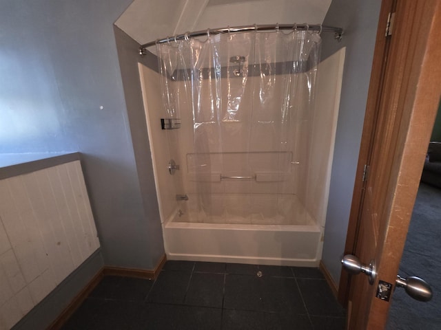 793 S Beech St, Manchester, NH 03104 - full bath featuring shower / bath combo and tile patterned floors