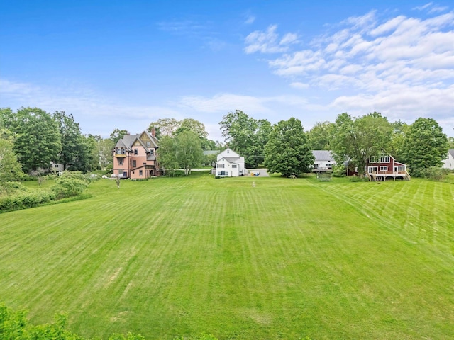 235 Dartmouth College Hwy, Haverhill, NH 03765 - view of grassy yard