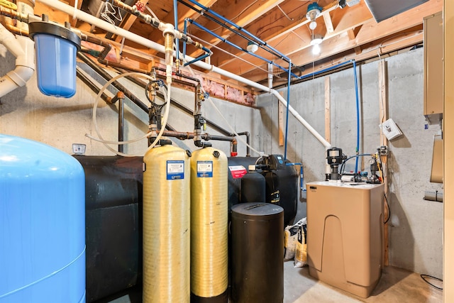 9 Hubbard Rd, Amherst, NH 03031 - view of utility room