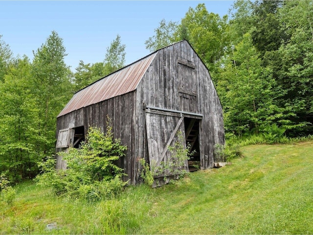 89 Carlson Rd, Worcester, VT 05682 - view of barn featuring a lawn