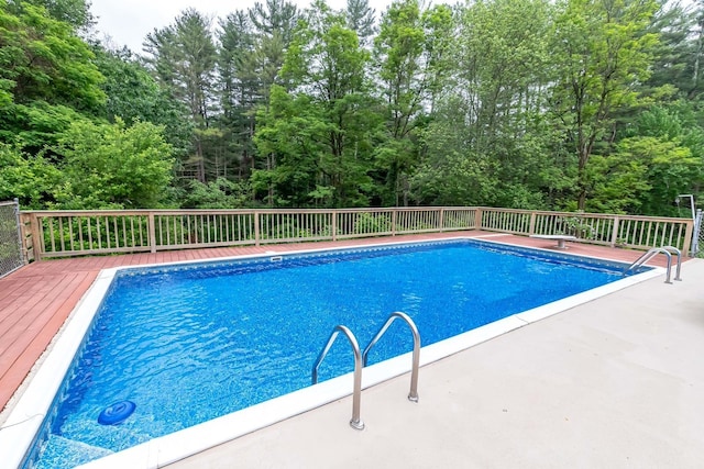 28 New Searles Rd, Nashua, NH 03062 - swimming pool featuring a deck