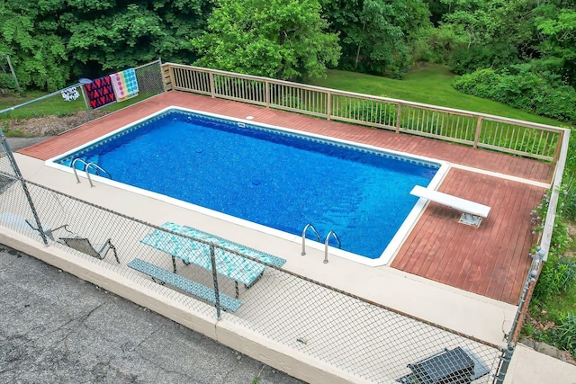 28 New Searles Rd, Nashua, NH 03062 - swimming pool with a wooden deck
