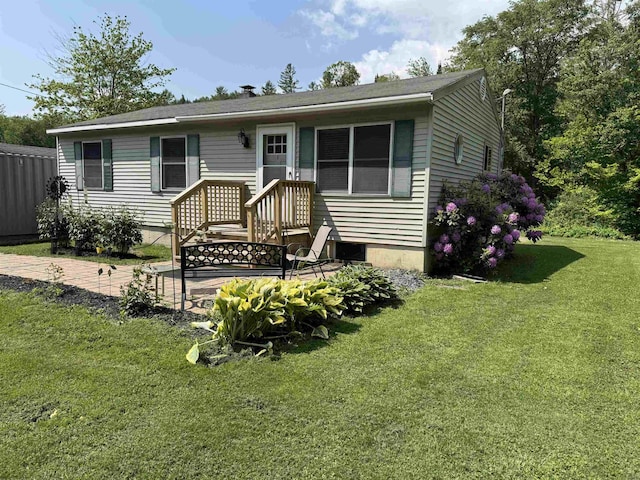 276 Minister Brook Rd, Worcester, VT 05682 - view of front facade with a front yard
