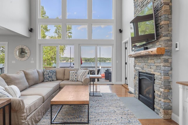 98 Paugus Park Rd, Laconia, NH 03246