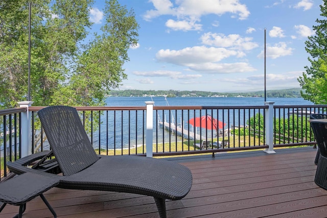 98 Paugus Park Rd, Laconia, NH 03246