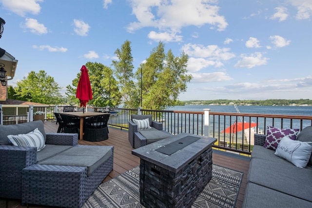 98 Paugus Park Rd, Laconia, NH 03246