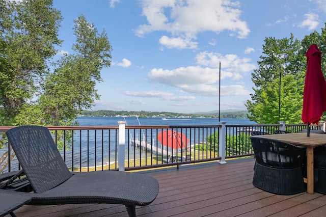 98 Paugus Park Rd, Laconia, NH 03246