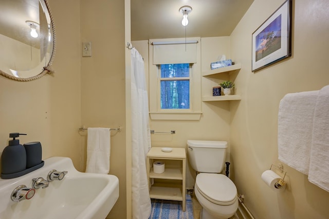 28 Brook Ln, Conway, NH 03818 - full bath with curtained shower
