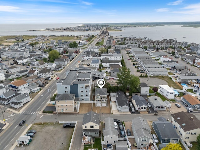 5 Fellows Ave, Hampton, NH 03842 - aerial view of residential area featuring a large body of water