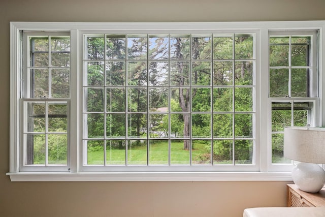 8 Willow Spring Ln, Hanover, NH 03755 - detailed view
