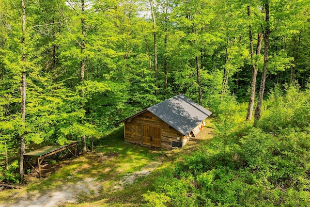 417 Maple Hill Rd, Arlington, VT 05250 - view of subject property with a forest