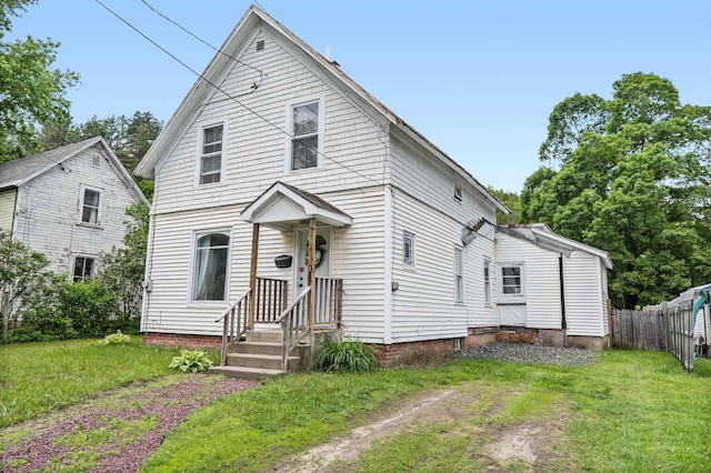 11 Dudley St, Randolph, VT 05660 - view of front facade