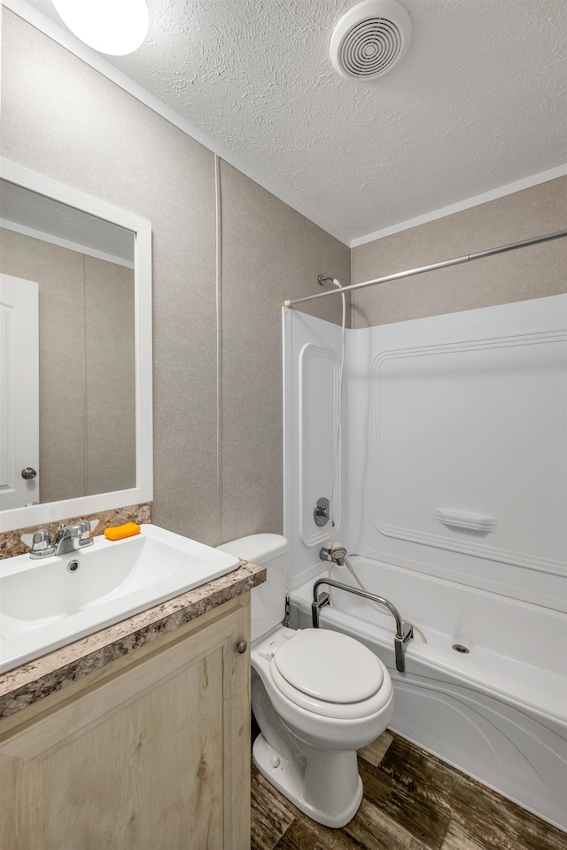 205 Windsor Rd, Hillsborough, NH 03244 - bathroom with shower / washtub combination, vanity, wood finished floors, and a textured ceiling