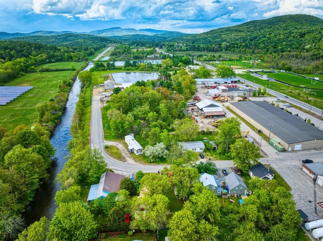 11 Putnam Rd, Newport, NH 03773