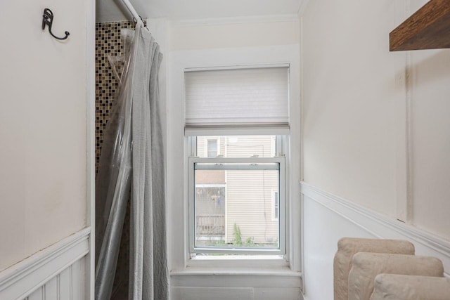 5 School St, Tilton, NH 03276 - detailed view of crown molding and a wainscoted wall
