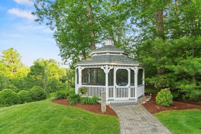 104 Windsor Dr, Auburn, NH 03032 - view of home's community with a gazebo and a lawn