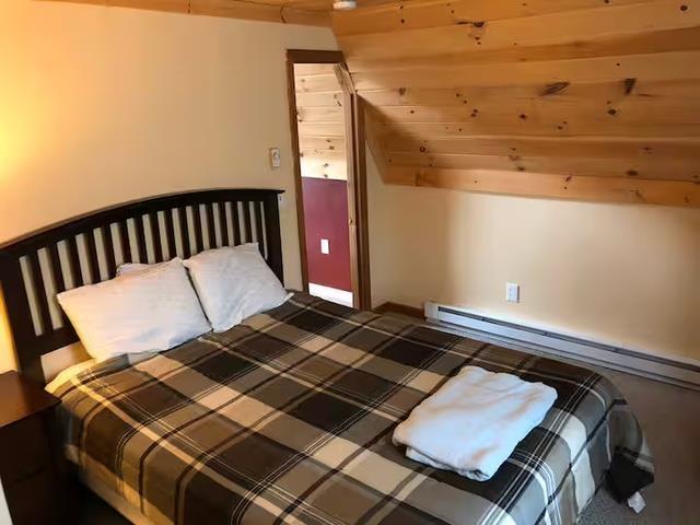 633 Rte 100, Stratton, VT 05360