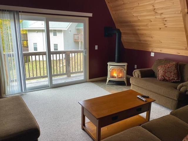 633 Rte 100, Stratton, VT 05360