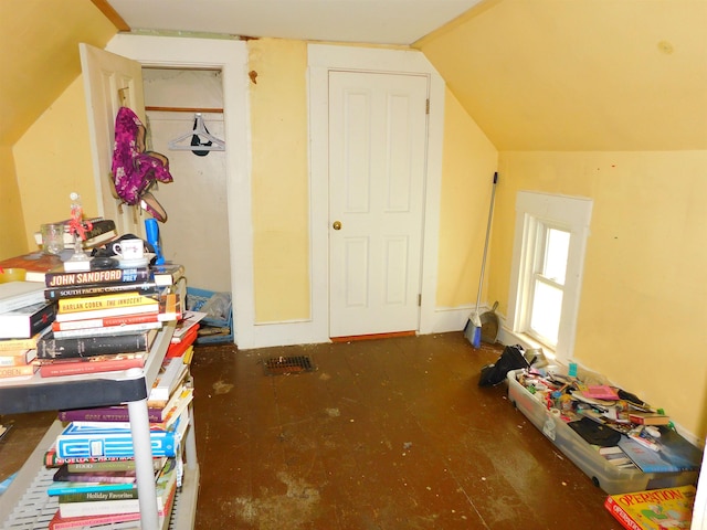 336 Main St, Wakefield, NH 03887 - bonus room with vaulted ceiling