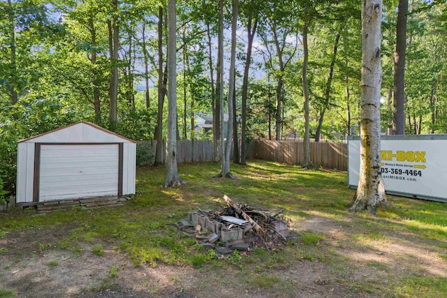 15 Wildflower Dr, Concord, NH 03303 - view of yard featuring a storage shed