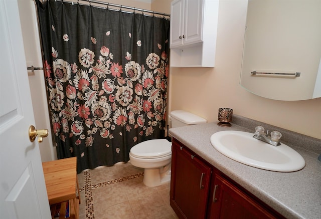 89 Eastern Ave Unit 306, Manchester, NH 03104 - full bath featuring vanity, tile patterned floors, and curtained shower