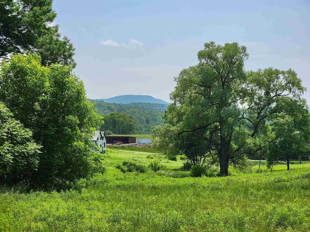 21 Nickerson Rd, Brandon, VT 05733