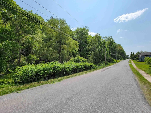21 Nickerson Rd, Brandon, VT 05733
