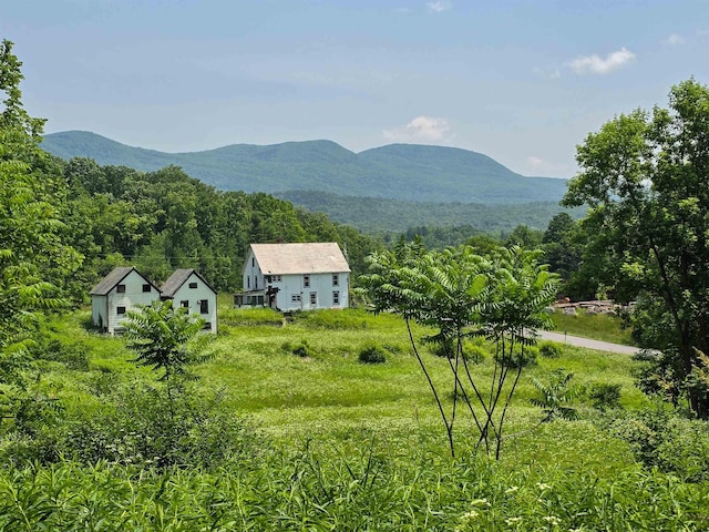 21 Nickerson Rd, Brandon, VT 05733