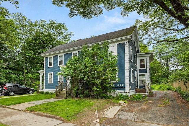 163B Locust St, Dover, NH 03820 - view of front of home featuring a front lawn