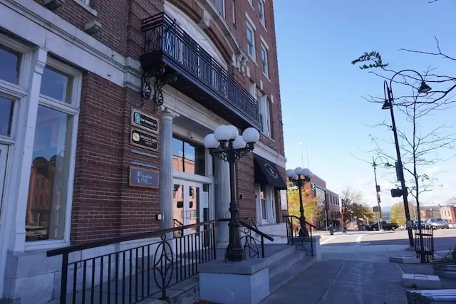 131 Main St Unit 308, Burlington, VT 05401 - view of building exterior
